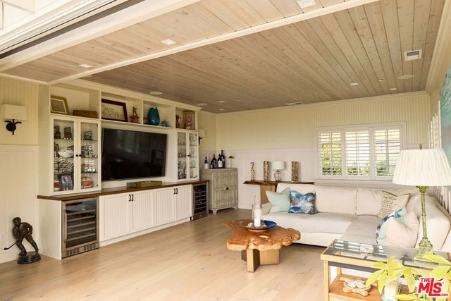 2088 Edinburg Avenue, Cardiff By The Sea, CA 92007