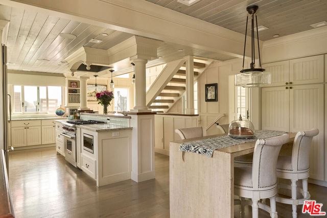 2088 Edinburg Avenue, Cardiff By The Sea, CA 92007