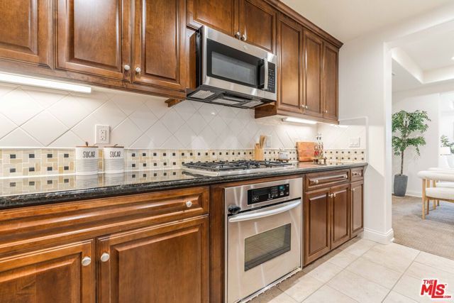 12975 Agustin Place 312, Los Angeles, CA 90094
