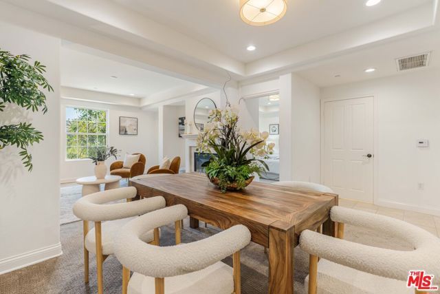 12975 Agustin Place 312, Los Angeles, CA 90094