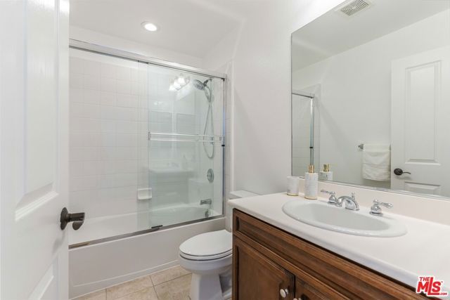 12975 Agustin Place 312, Los Angeles, CA 90094