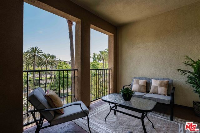 12975 Agustin Place 312, Los Angeles, CA 90094