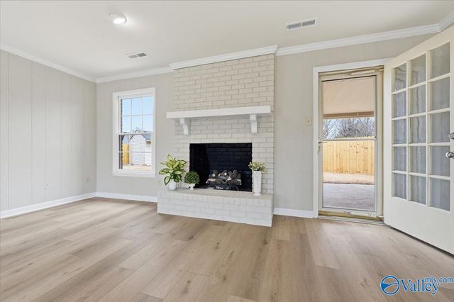 2117 Britain Avenue, Huntsville, AL 35803