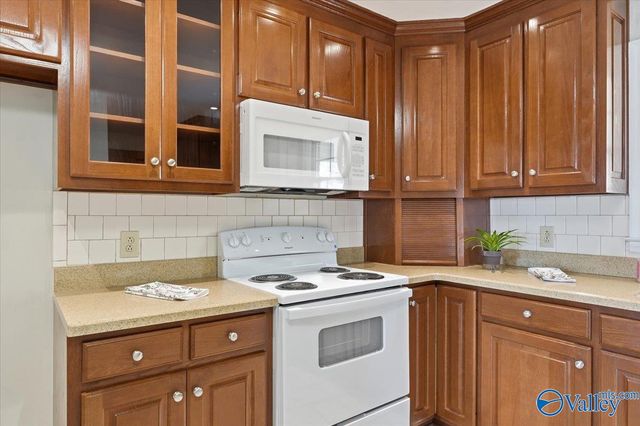 2117 Britain Avenue, Huntsville, AL 35803