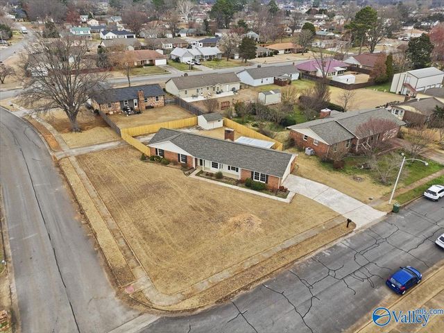 2117 Britain Avenue, Huntsville, AL 35803