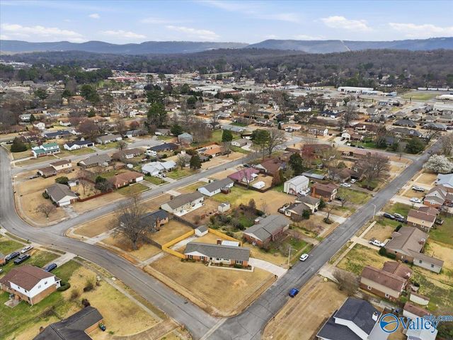 2117 Britain Avenue, Huntsville, AL 35803