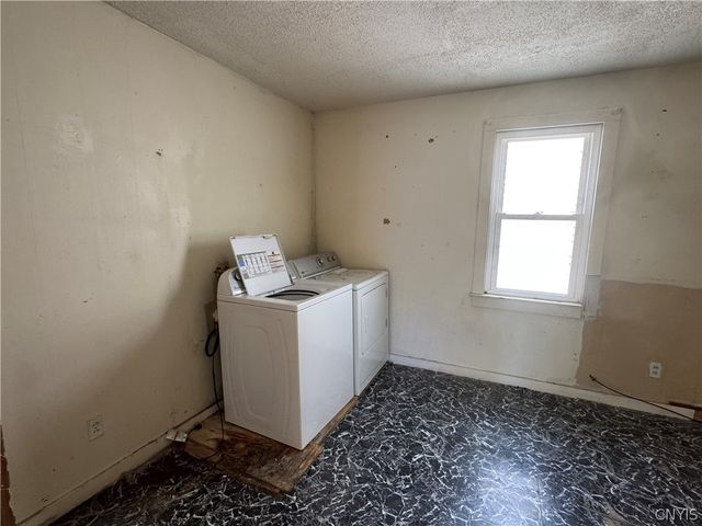 220 Westover Street, Camillus, NY 13209