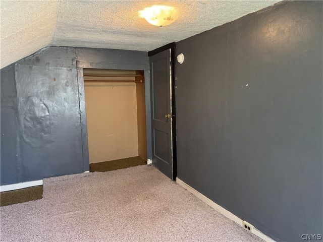 220 Westover Street, Camillus, NY 13209