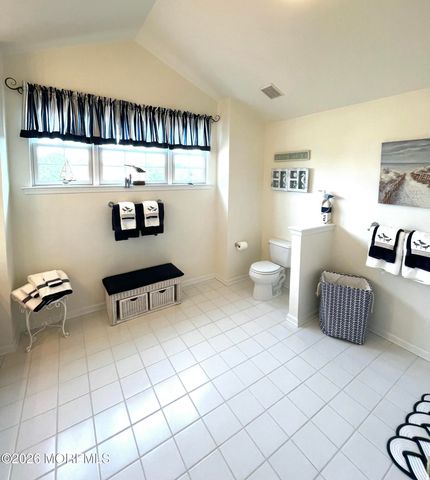 42 Brigantine Boulevard, Waretown, NJ 08758