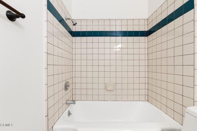 1233 N Columbus Avenue 3A, Glendale, CA 91202