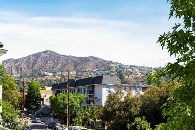 1233 N Columbus Avenue 3A, Glendale, CA 91202