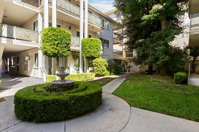 1233 N Columbus Avenue 3A, Glendale, CA 91202