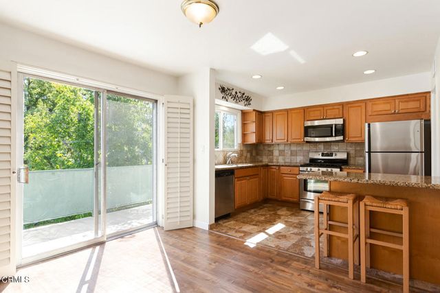 1233 N Columbus Avenue 3A, Glendale, CA 91202