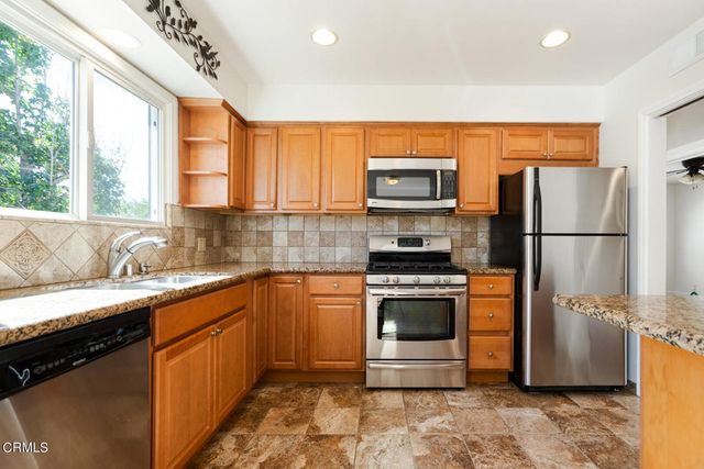1233 N Columbus Avenue 3A, Glendale, CA 91202