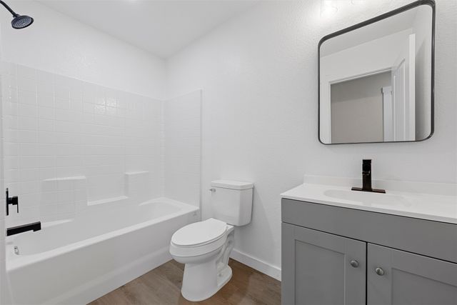 1105 N 11th Street A, Waco, TX 76707