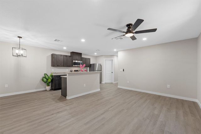 1105 N 11th Street A, Waco, TX 76707