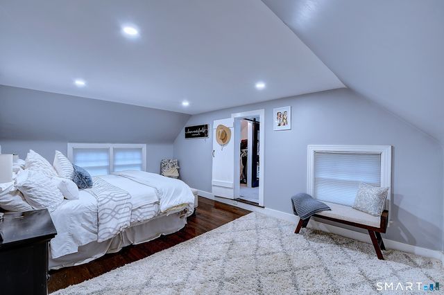 27 Chestnut Hill Road, Newtown, CT 06482