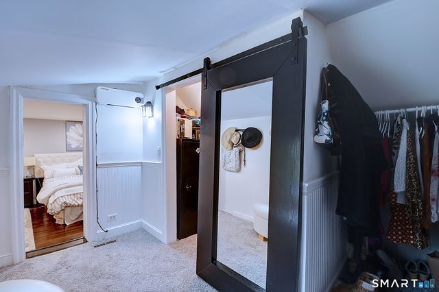 27 Chestnut Hill Road, Newtown, CT 06482