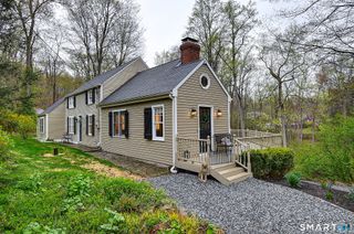 27 Chestnut Hill Road, Newtown, CT 06482