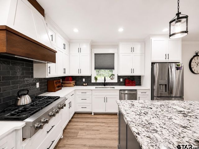 10861 County Rd 411, Tyler, TX 75704