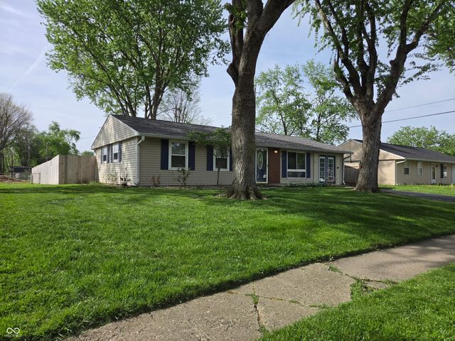 1205 Keller Drive, Plainfield, IN 46168