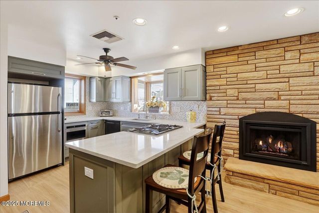 8 Ortley Avenue, Lavallette, NJ 08735