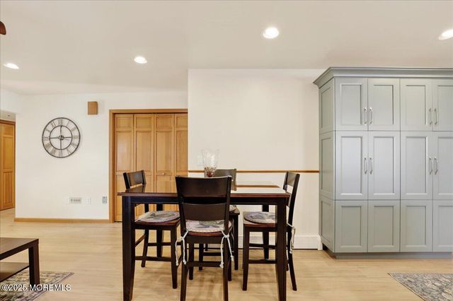 8 Ortley Avenue, Lavallette, NJ 08735