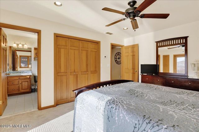 8 Ortley Avenue, Lavallette, NJ 08735