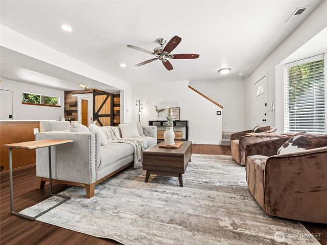 3815 & 3817 47th Street NW, Gig Harbor, WA 98335