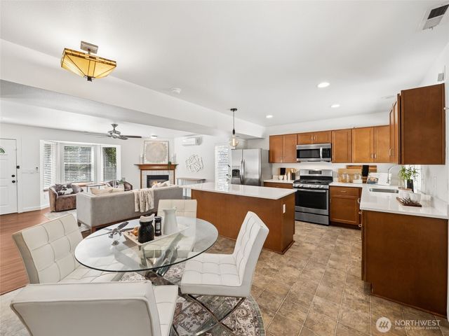 3815 & 3817 47th Street NW, Gig Harbor, WA 98335