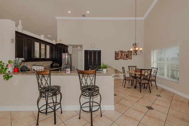 1091 NW 162nd Avenue, Pembroke Pines, FL 33028