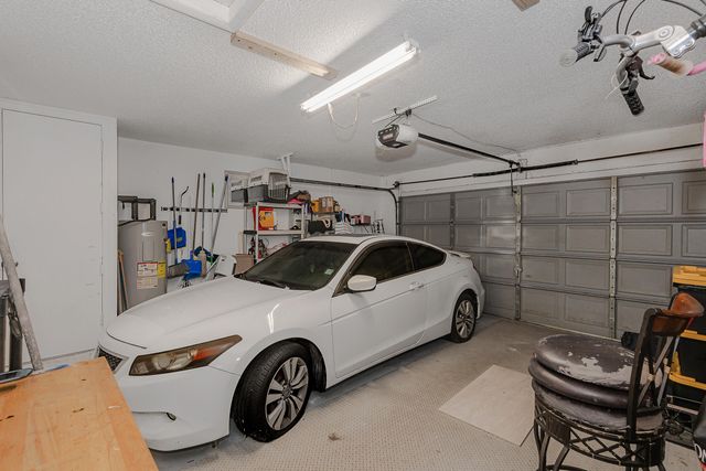 1091 NW 162nd Avenue, Pembroke Pines, FL 33028