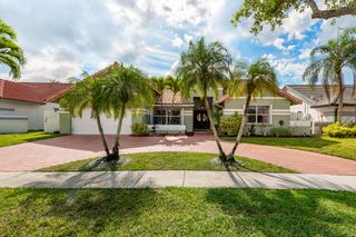 1091 NW 162nd Avenue, Pembroke Pines, FL 33028