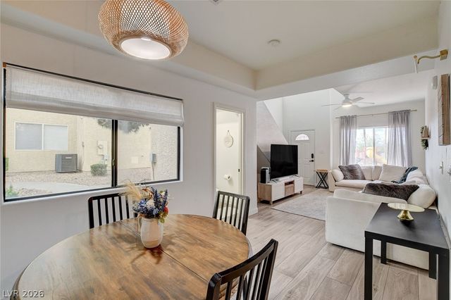 64 Brown Swallow Way, Henderson, NV 89012