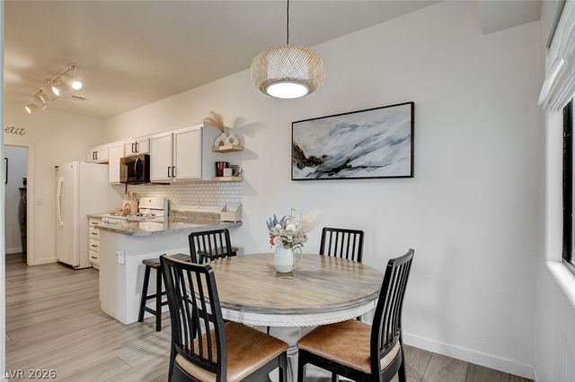 64 Brown Swallow Way, Henderson, NV 89012