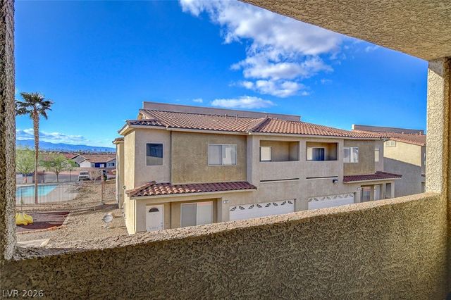 64 Brown Swallow Way, Henderson, NV 89012