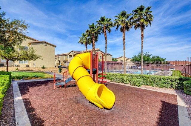 64 Brown Swallow Way, Henderson, NV 89012