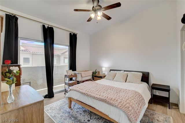 64 Brown Swallow Way, Henderson, NV 89012