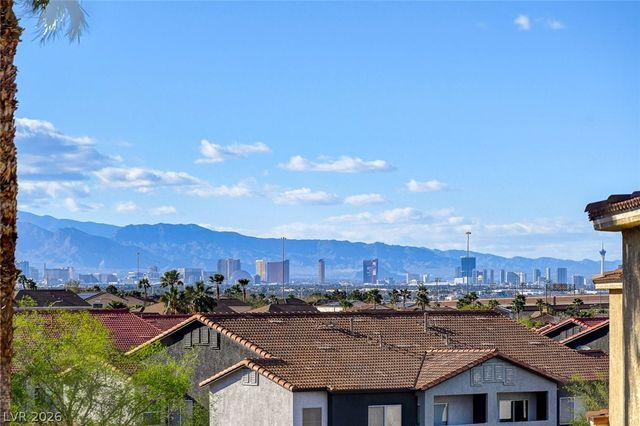 64 Brown Swallow Way, Henderson, NV 89012