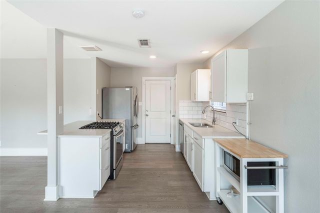 5101 Wayborne Hill DR, Austin, TX 78723