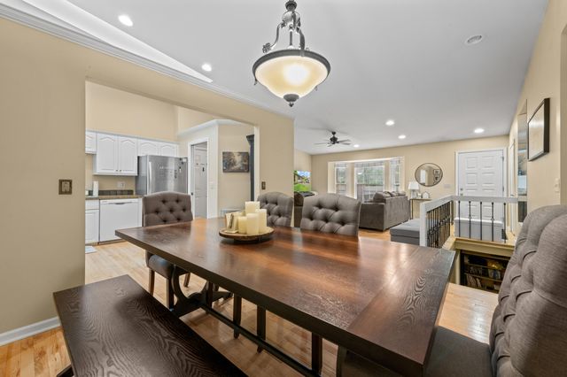 7256 Green Farm Road, West Bloomfield, MI 48322