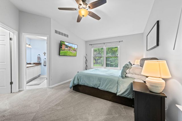 7256 Green Farm Road, West Bloomfield, MI 48322