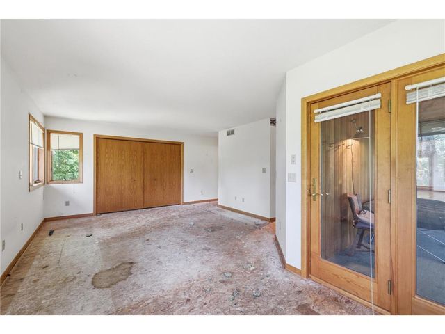 1130 River Drive, River Falls, WI 54022