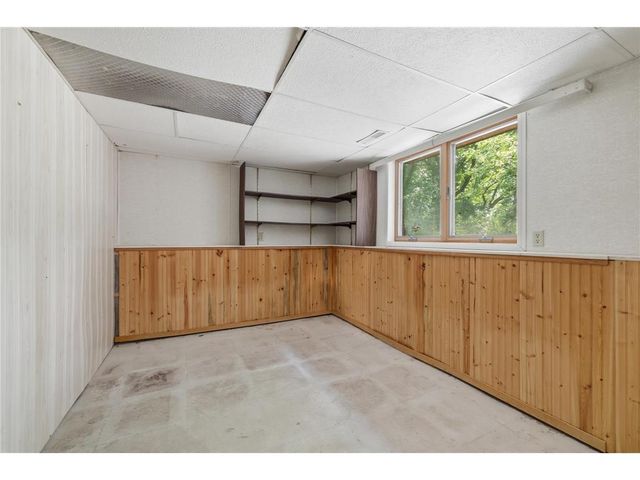 1130 River Drive, River Falls, WI 54022