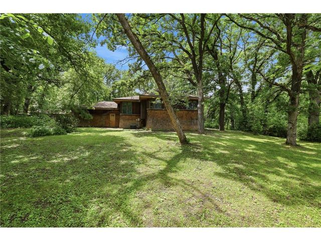 1130 River Drive, River Falls, WI 54022