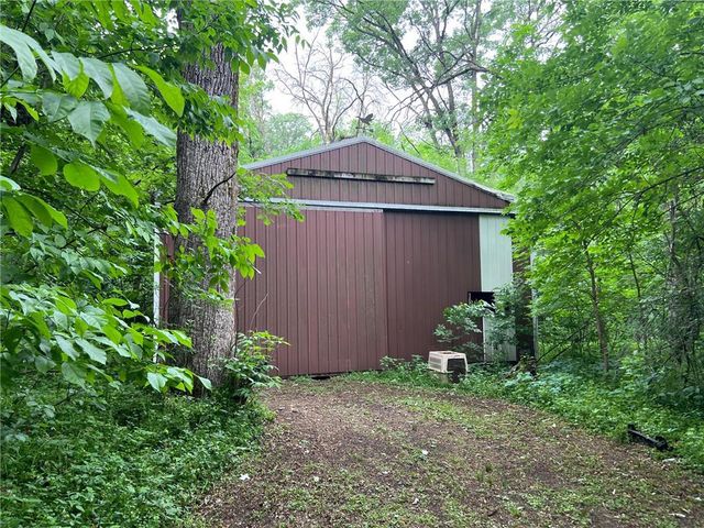 1130 River Drive, River Falls, WI 54022