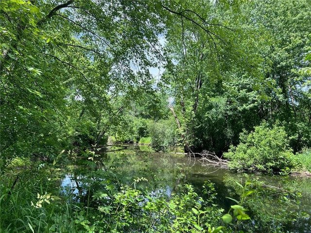 1130 River Drive, River Falls, WI 54022