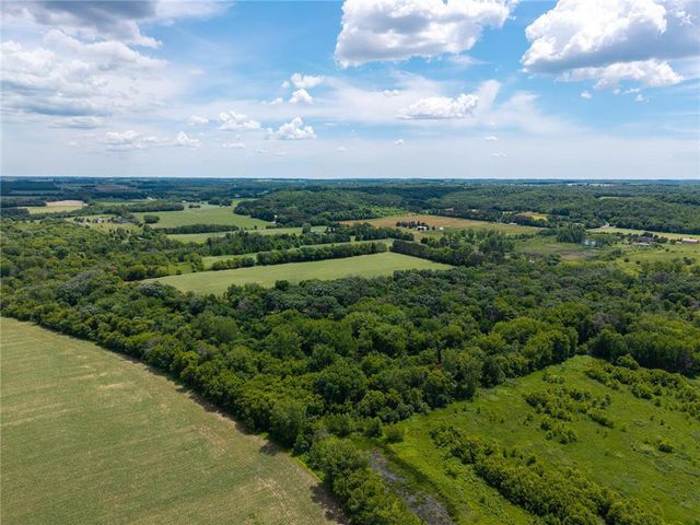1130 River Drive, River Falls, WI 54022