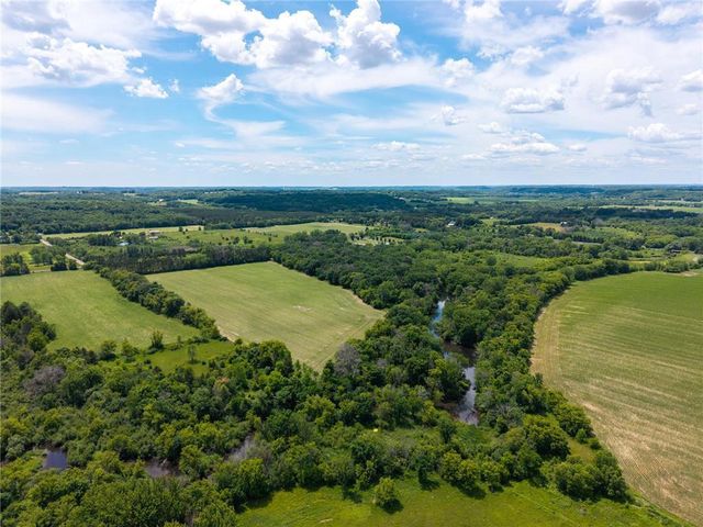 1130 River Drive, River Falls, WI 54022