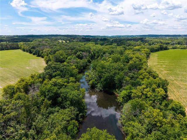 1130 River Drive, River Falls, WI 54022